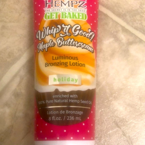 Hempz Bath & Body Maple Buttercream Luminous Bronzing Poshmark